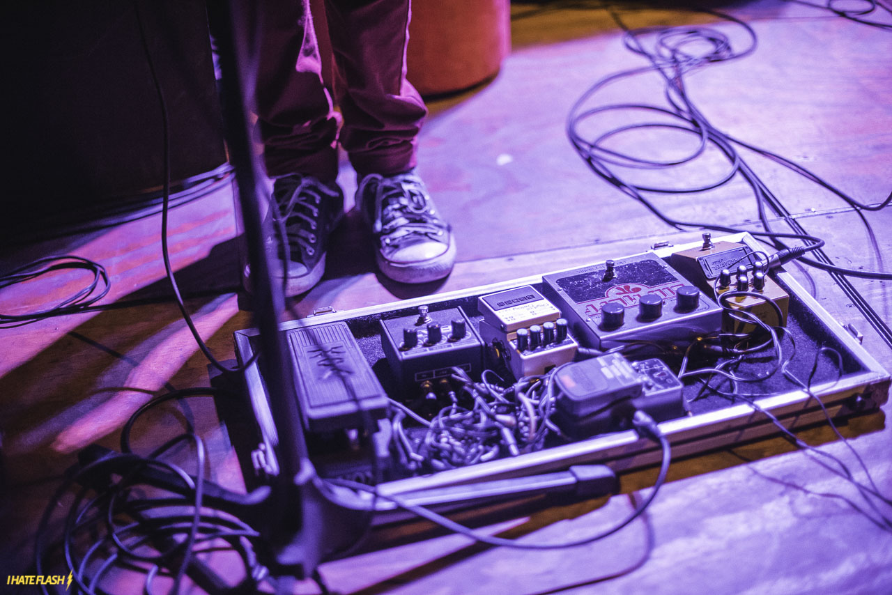 Boogarins + Hierofante Púrpura