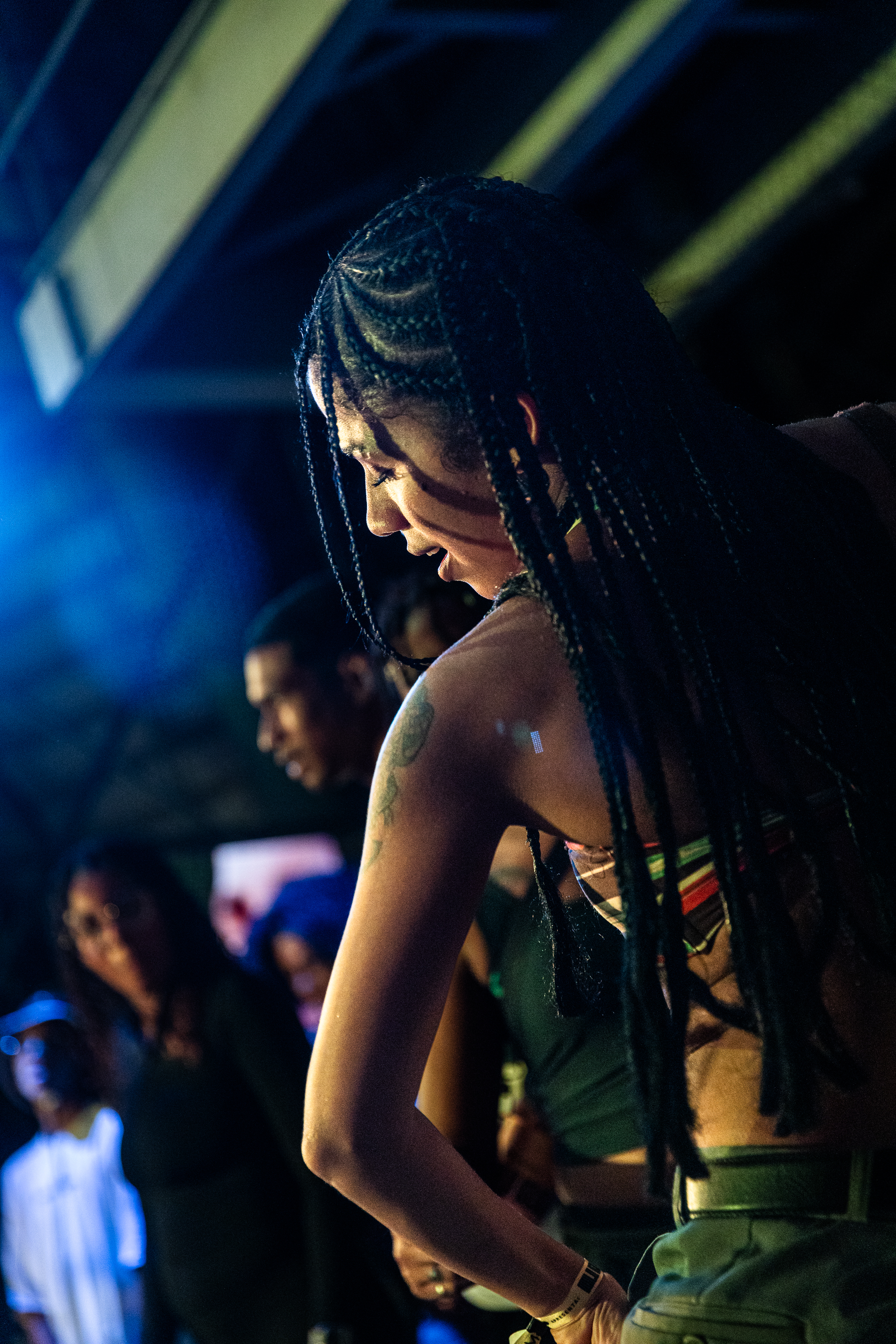 BAILE RARO