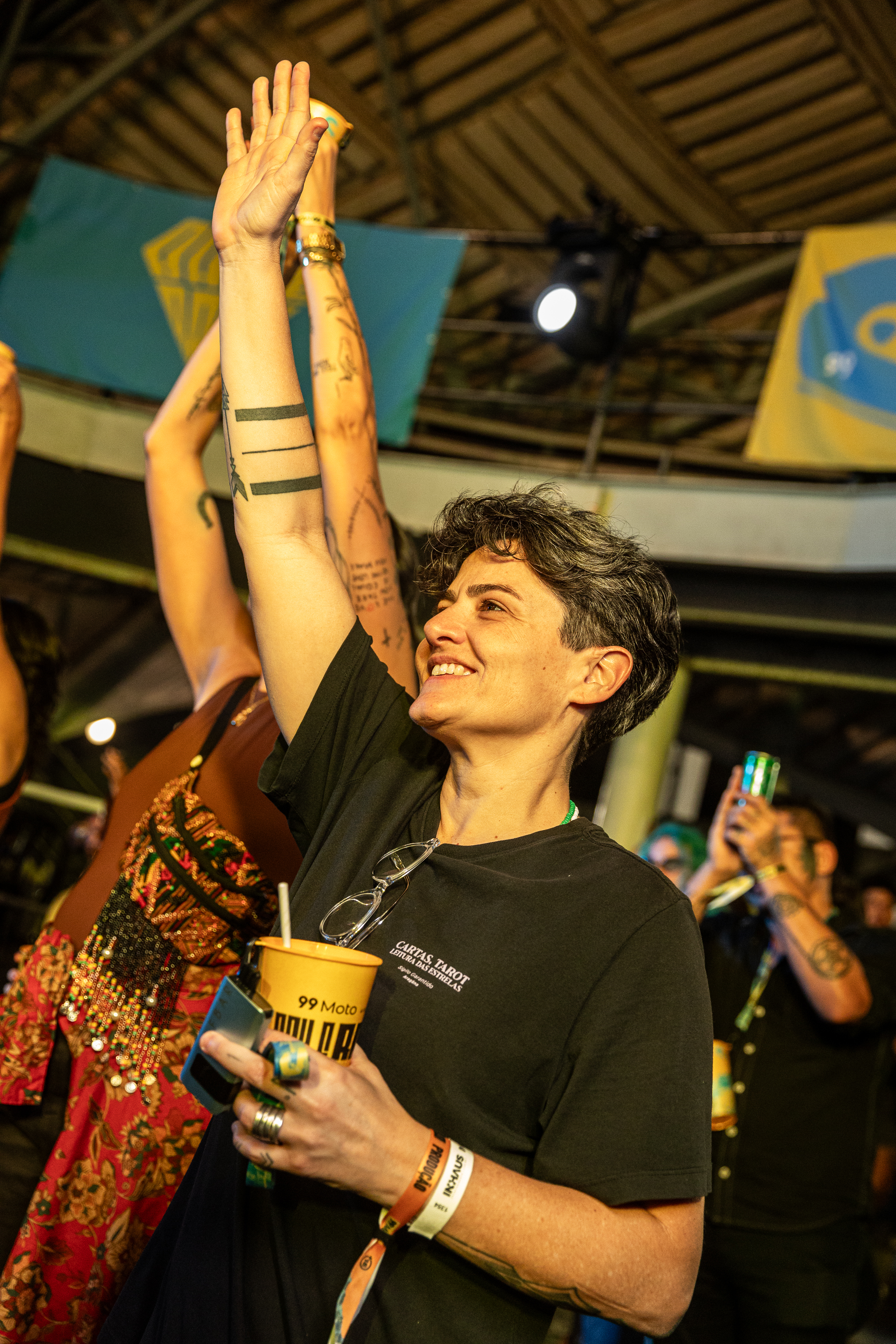 BAILE RARO