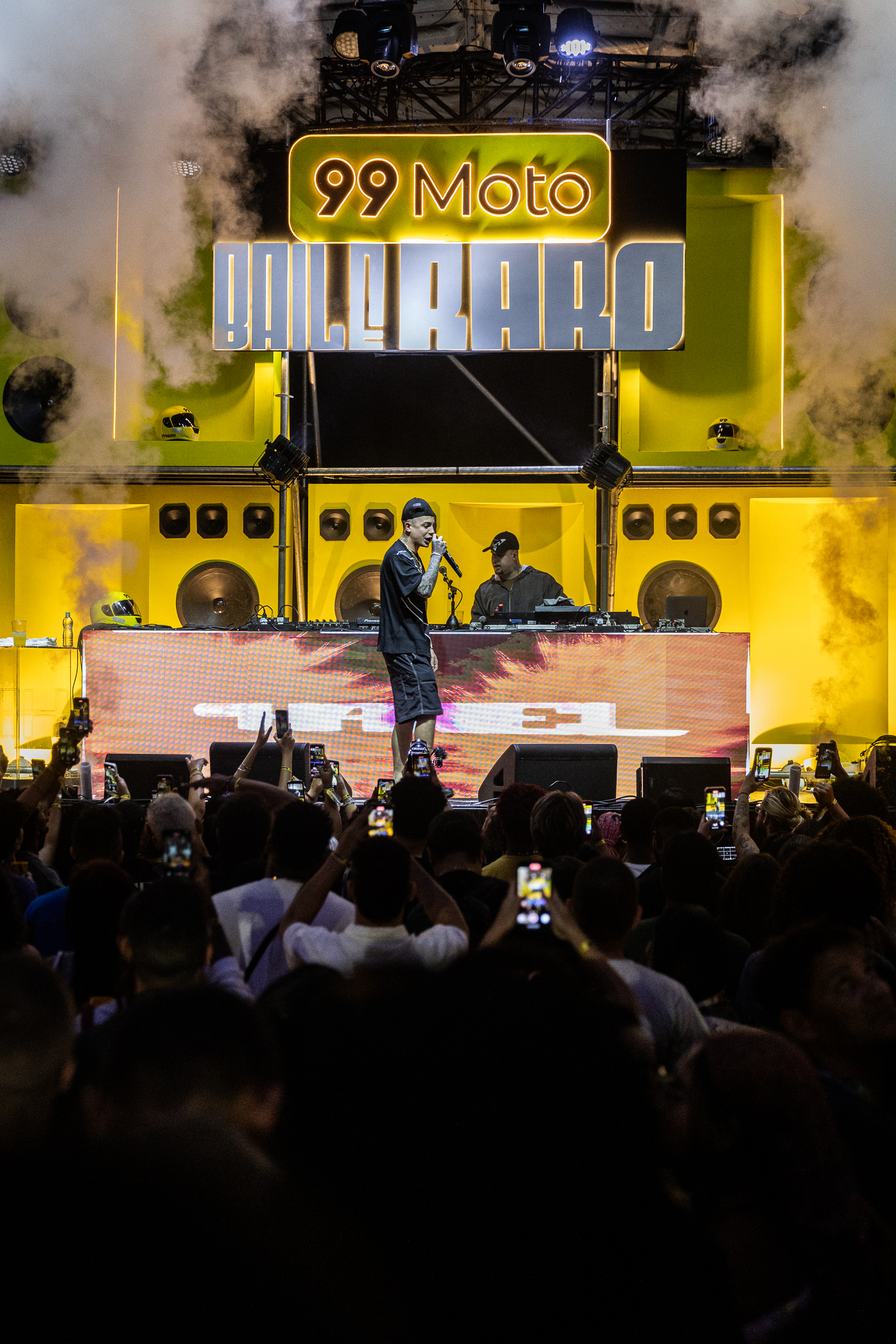 BAILE RARO