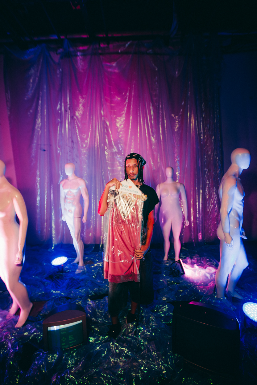 INJUSTIÇADA - HERE ALL NIGHT 