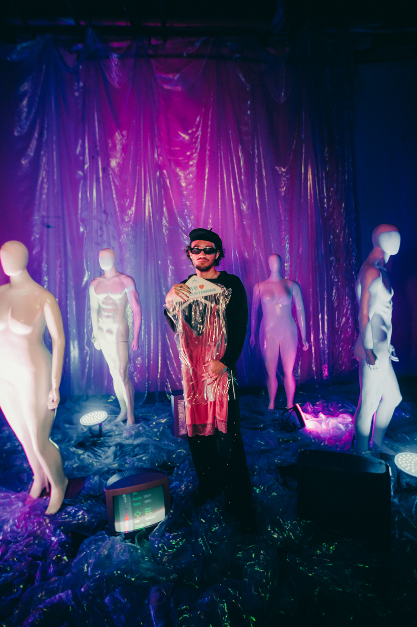 INJUSTIÇADA - HERE ALL NIGHT 