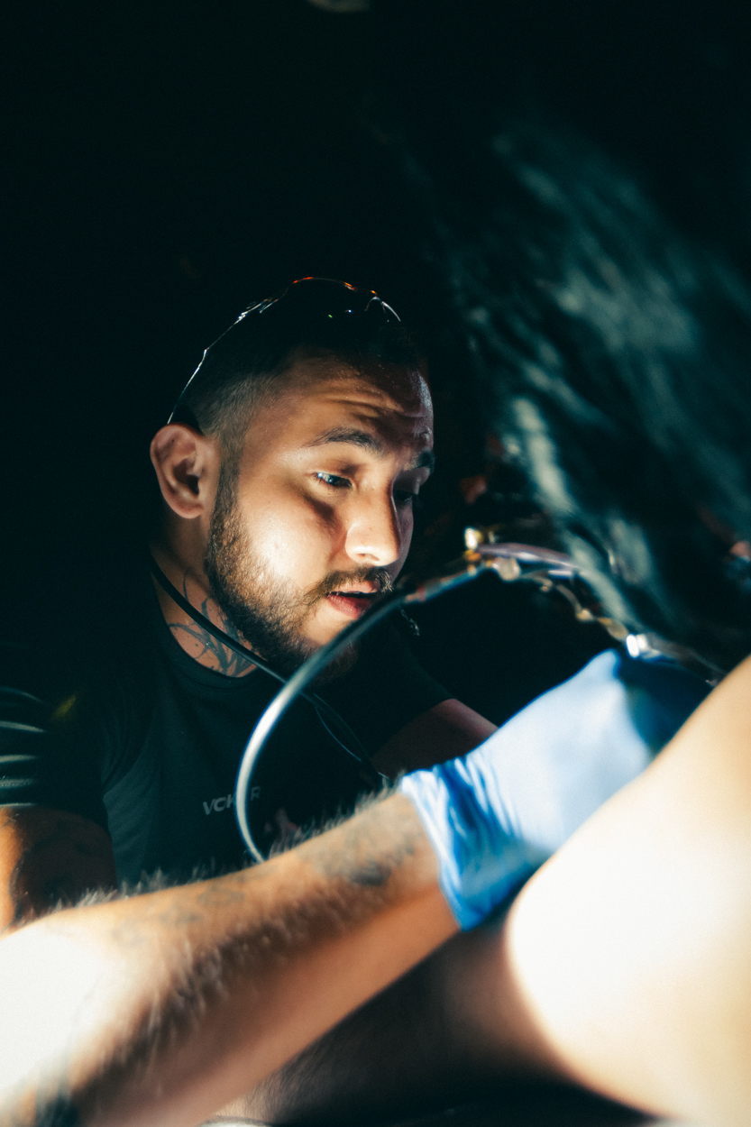 INJUSTIÇADA - HERE ALL NIGHT 