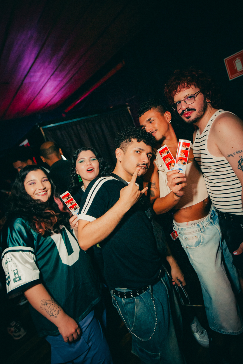 INJUSTIÇADA - HERE ALL NIGHT 