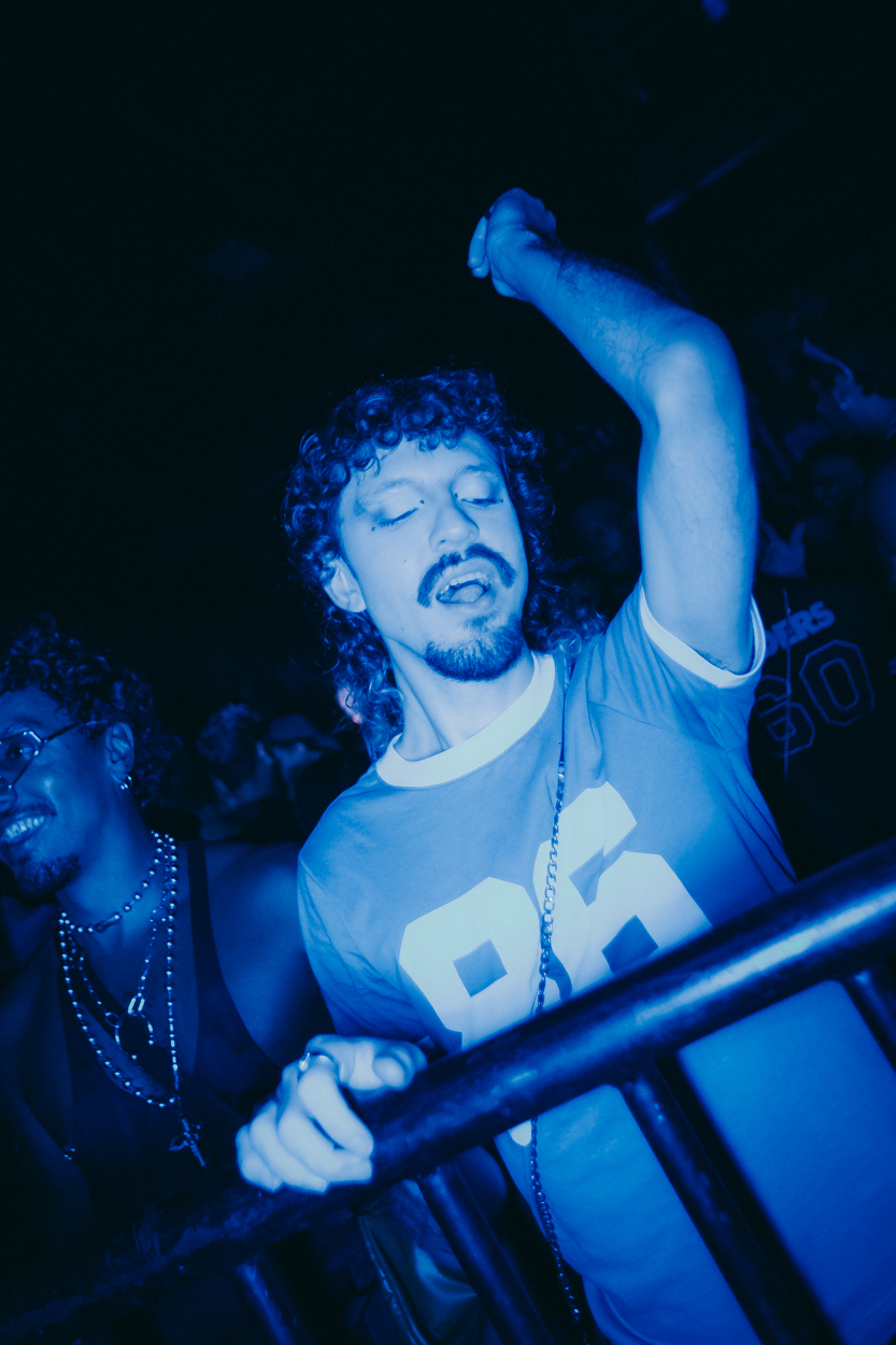 INJUSTIÇADA - HERE ALL NIGHT 