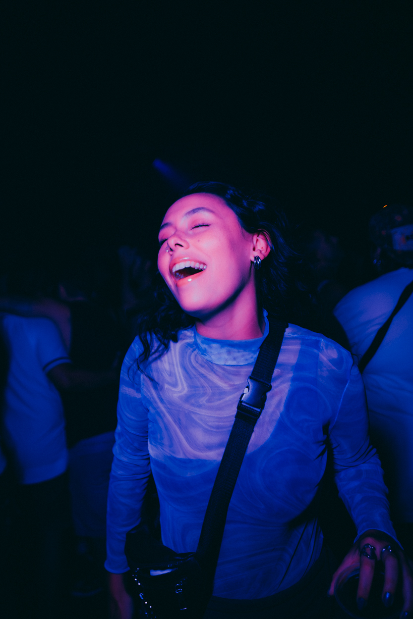 INJUSTIÇADA - HERE ALL NIGHT 