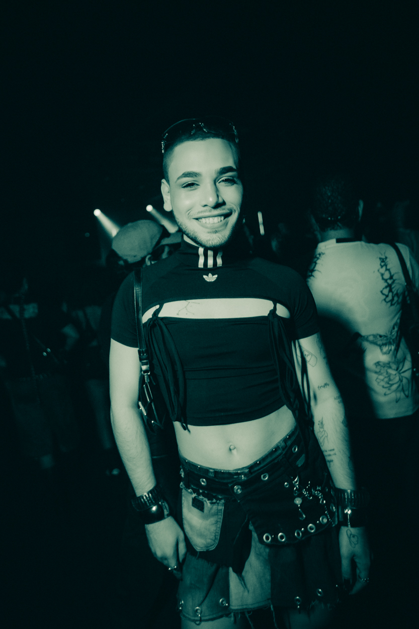 INJUSTIÇADA - HERE ALL NIGHT 