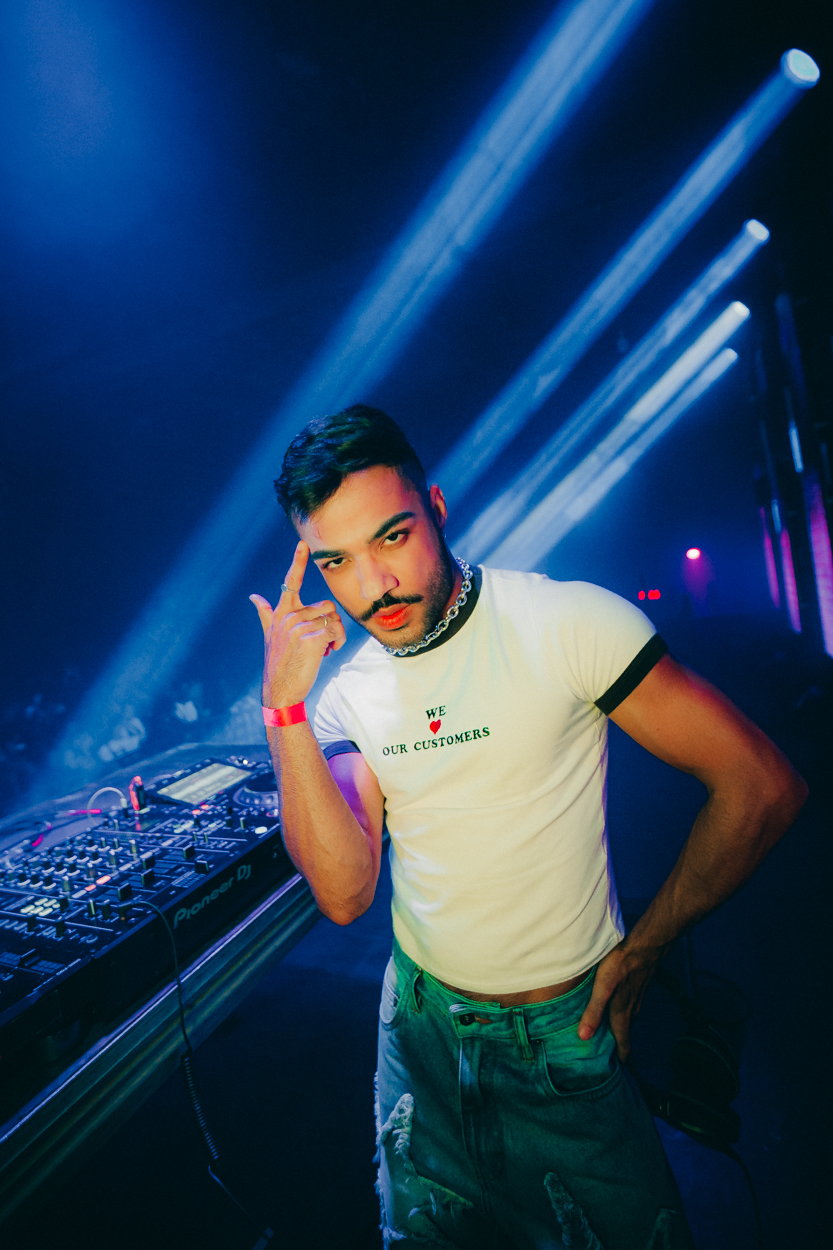 INJUSTIÇADA - HERE ALL NIGHT 