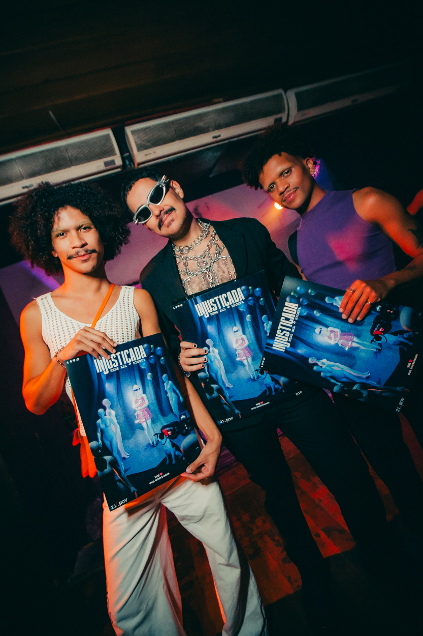 INJUSTIÇADA - HERE ALL NIGHT 