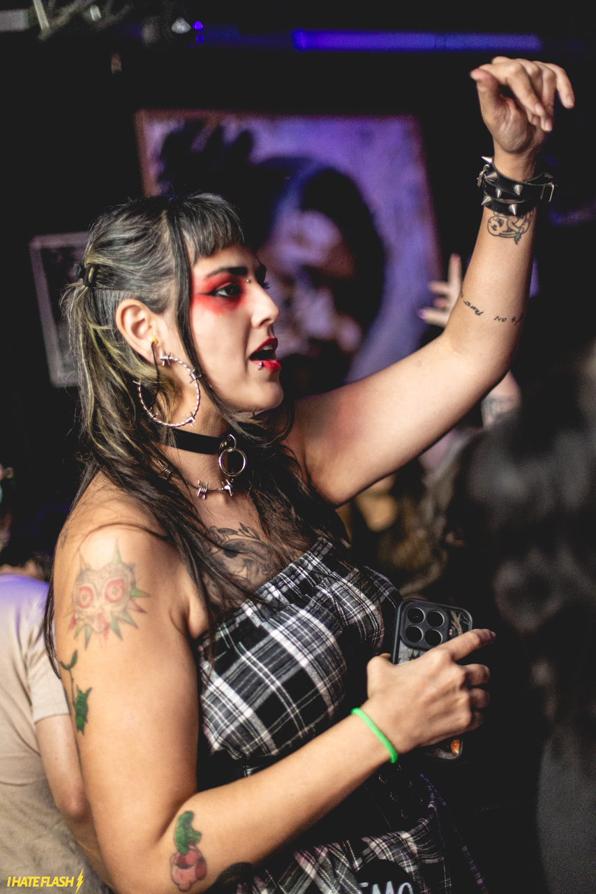 Indie vs. Emo